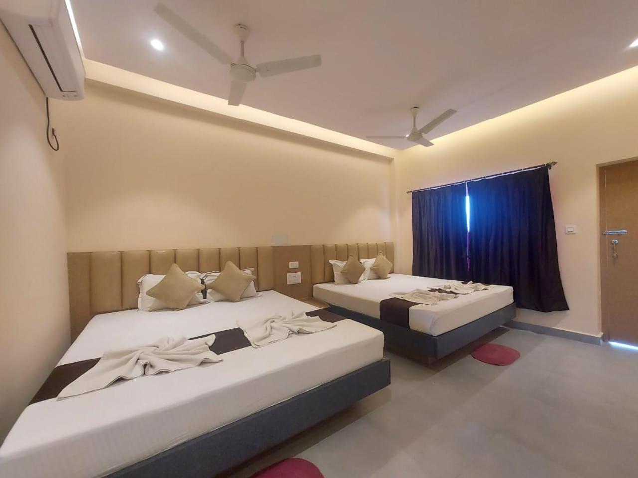 Parth King Beach Resort 만다르모니 객실 사진