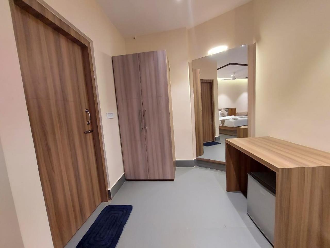 Parth King Beach Resort 만다르모니 외부 사진