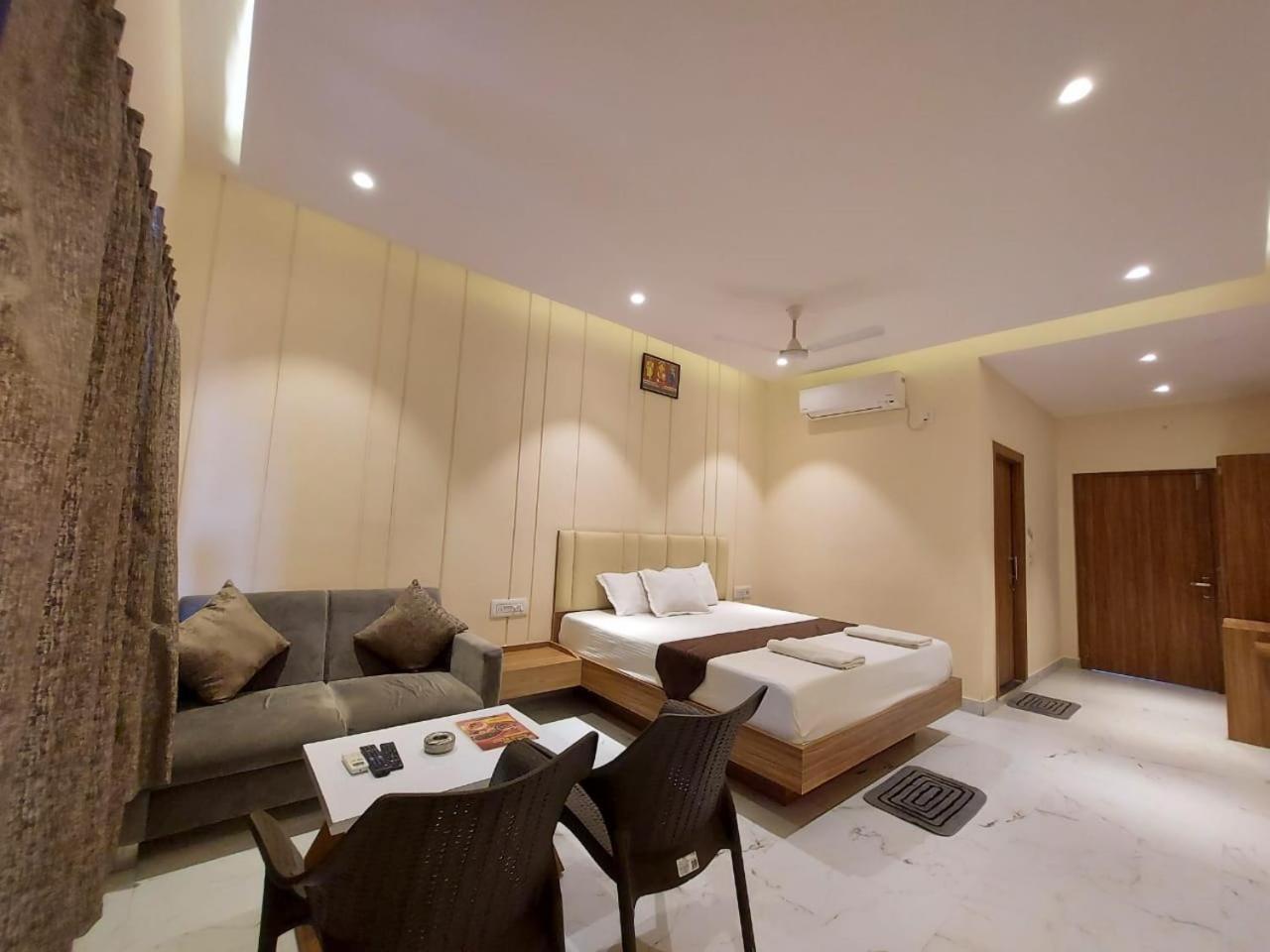 Parth King Beach Resort 만다르모니 외부 사진