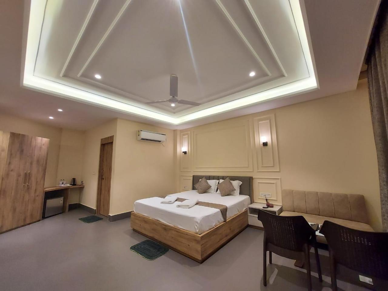 Parth King Beach Resort 만다르모니 외부 사진